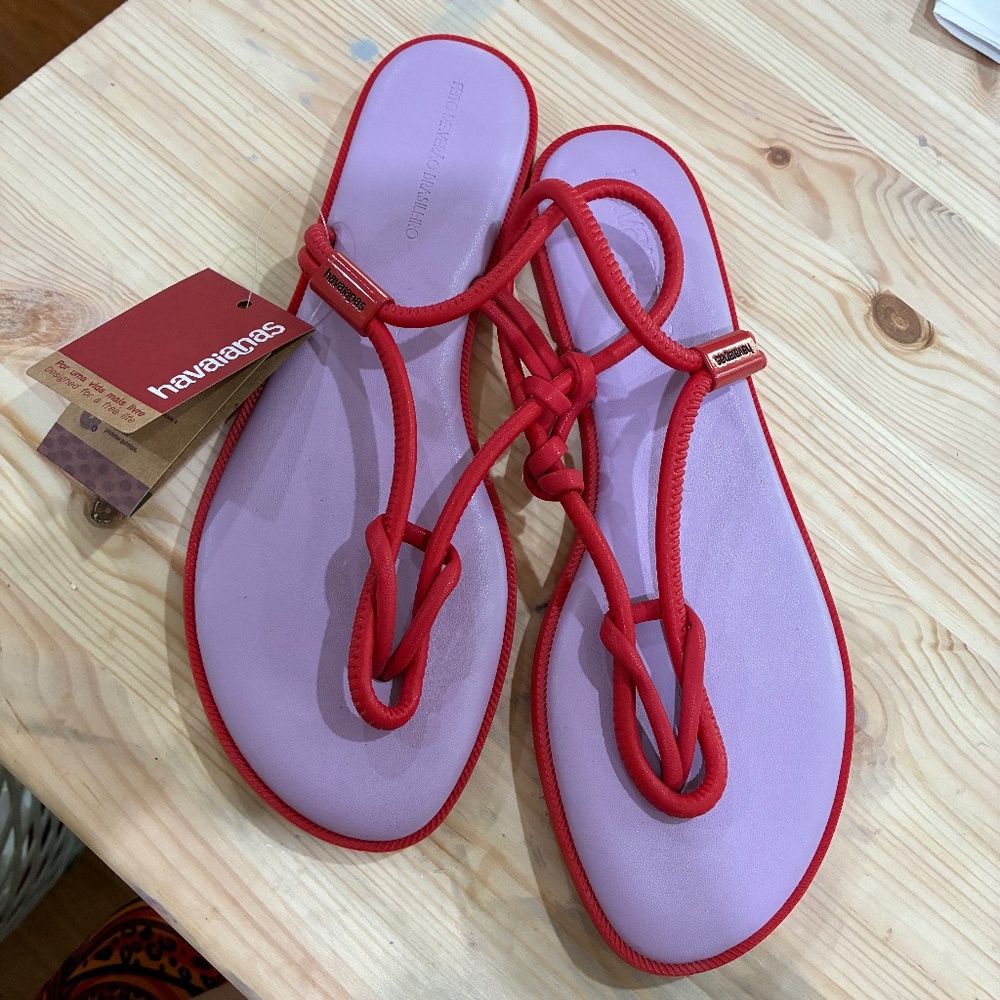 NEW - HAVAIANAS > una acai (red + lilac) size W10